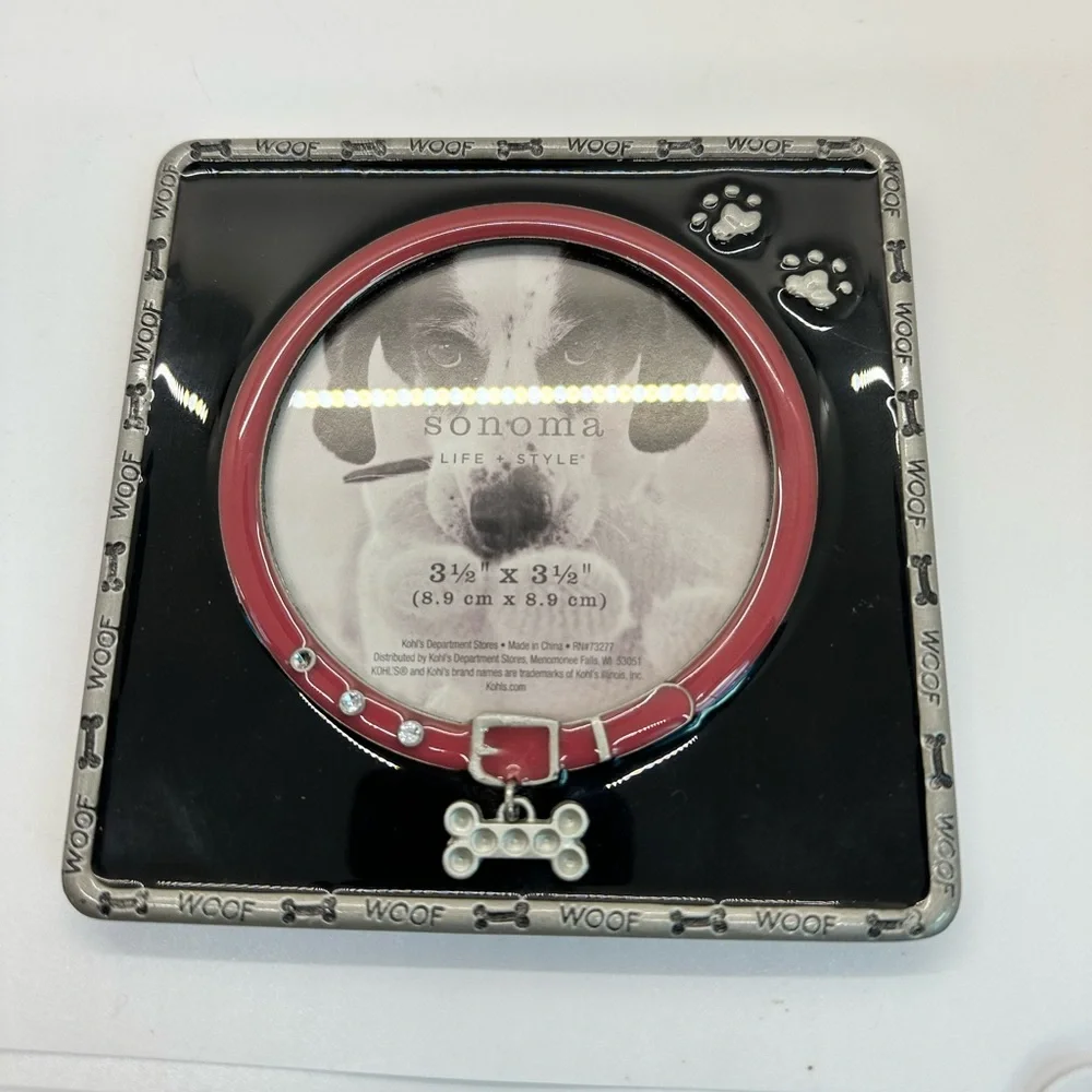 Sonoma Life + Style Dog Picture Frame‎ - Red 3.5”X3.5”